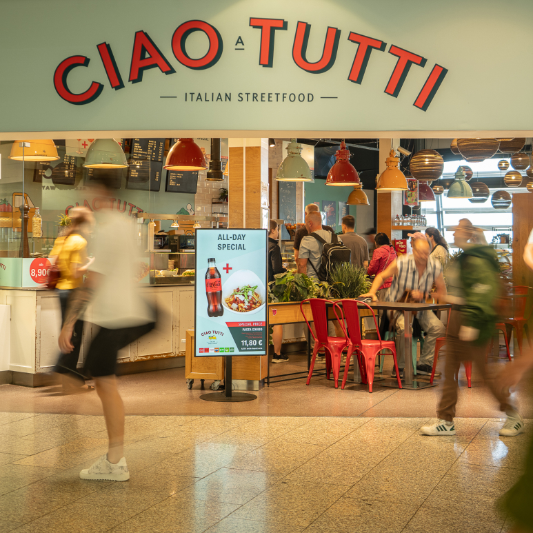zetadisplay-coca-cola-hbc-austria-ciao-a-tutti-1.jpg